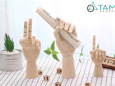 Mô hình bàn tay gỗ trang trí